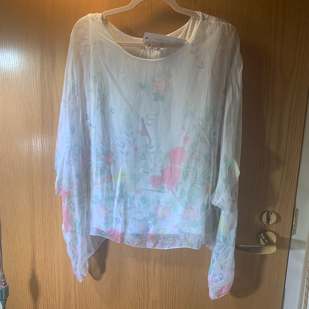 New! Viola Borghi 100% Silk Floral Blouse- Lined- Size M